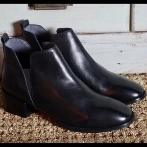 Anthropologie Seychelles Offstage Chelsea Boots